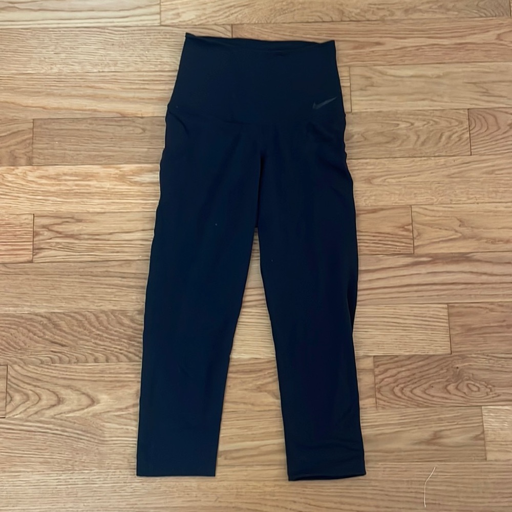 Nike dri-fit black leggings